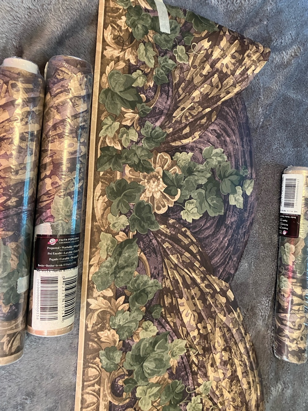 Floral Vine Wallpaper Border in Green and Purple